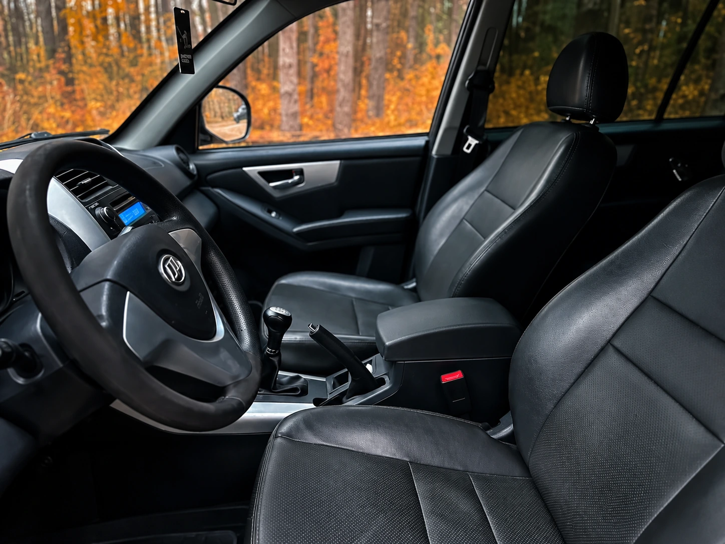 Lifan X60 — фото автомобиля